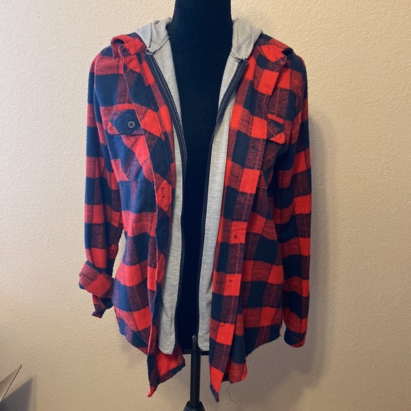 Red/Blue Plaid Long Sleeve Shirt/Hoodie Jacket - Picture 5 of 10